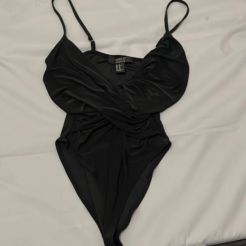 Black forever 21 bodysuit satin sexy size XS